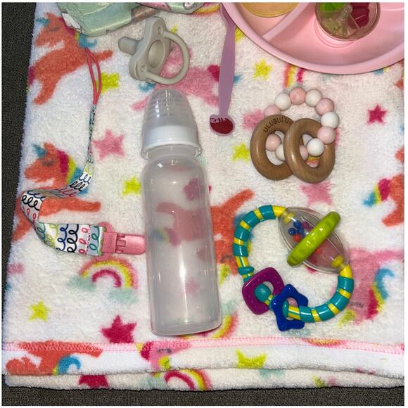 Paradise Galleries Reborn Baby Girl Doll + Accessories - Picture 7 of 10